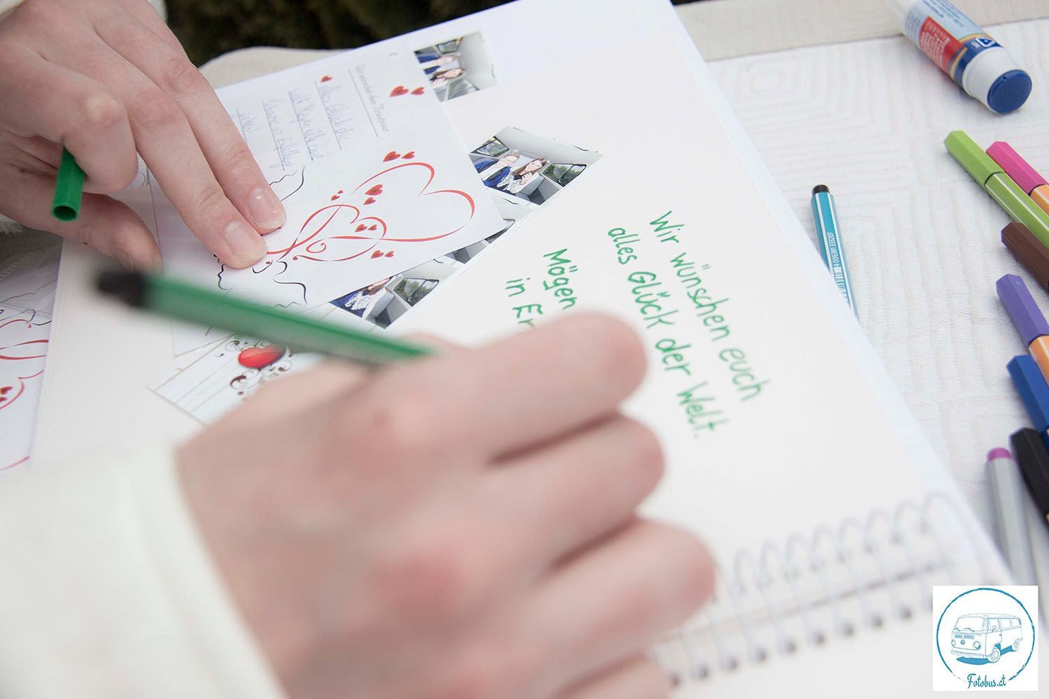 Dein persönliches Fotobuch und Gästealbum